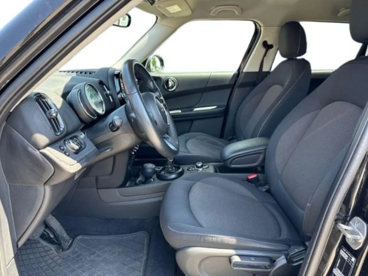 MINI Mini Countryman usata a Verona (9)