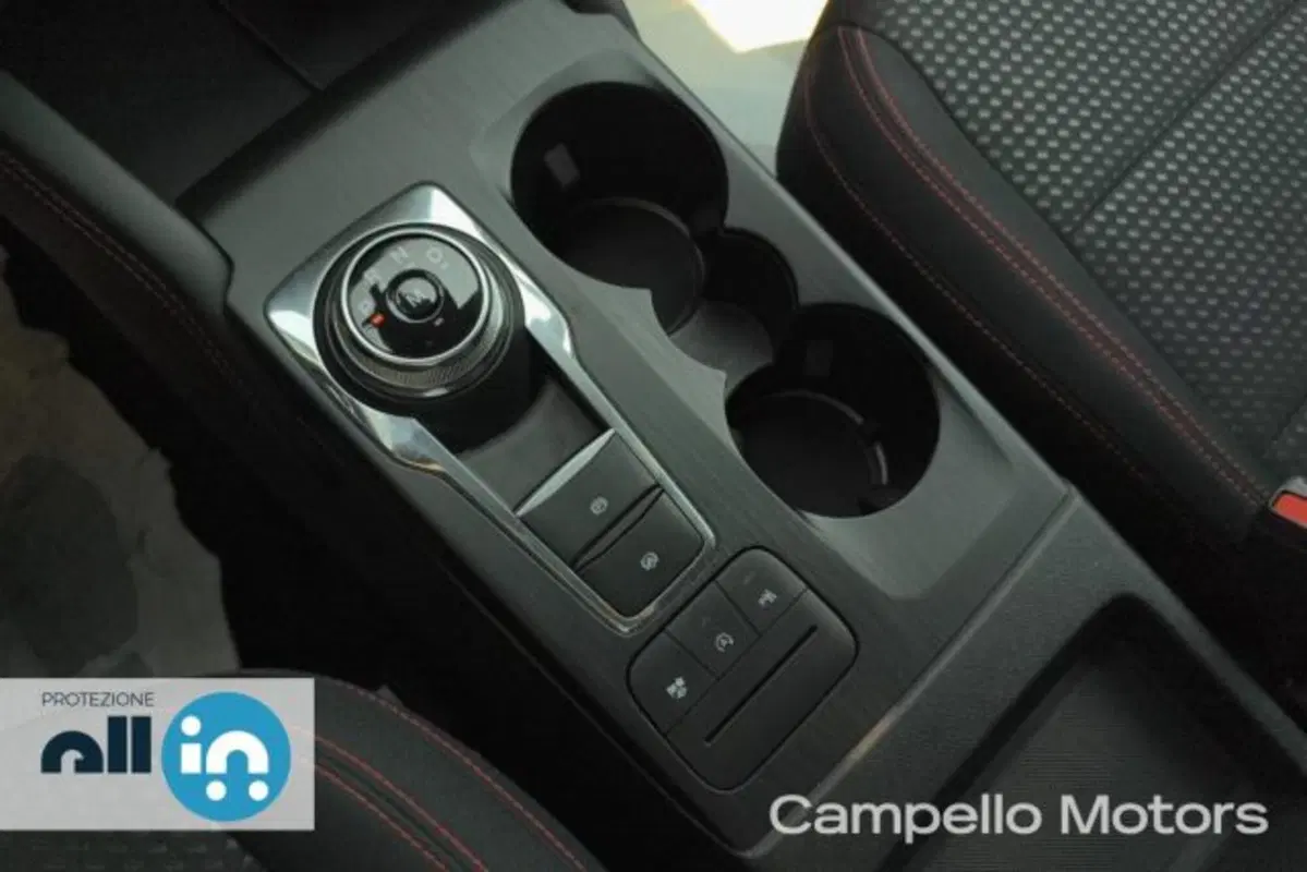 Ford Kuga usata a Venezia (13)