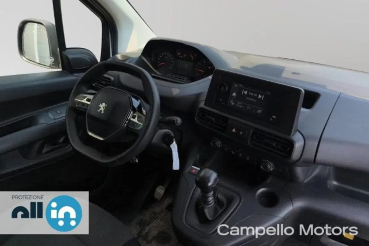 Peugeot Partner Furgone usata a Venezia (8)