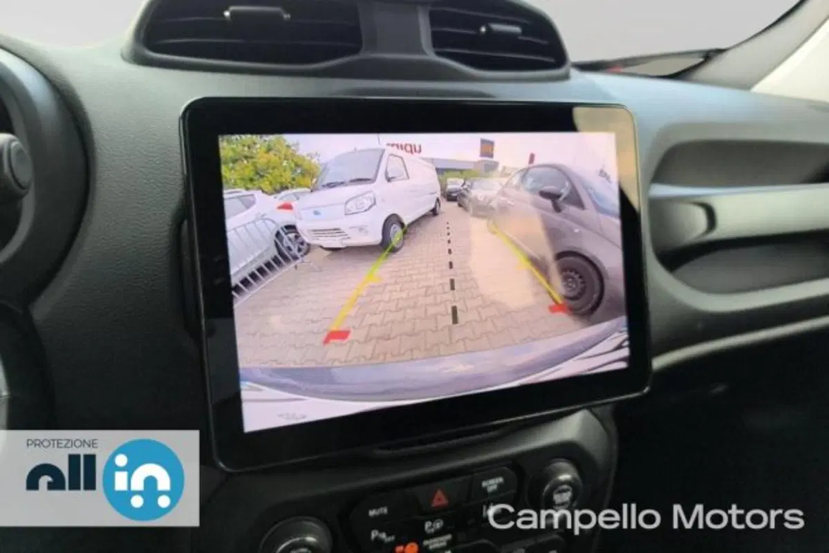 Jeep Renegade usata a Venezia (10)