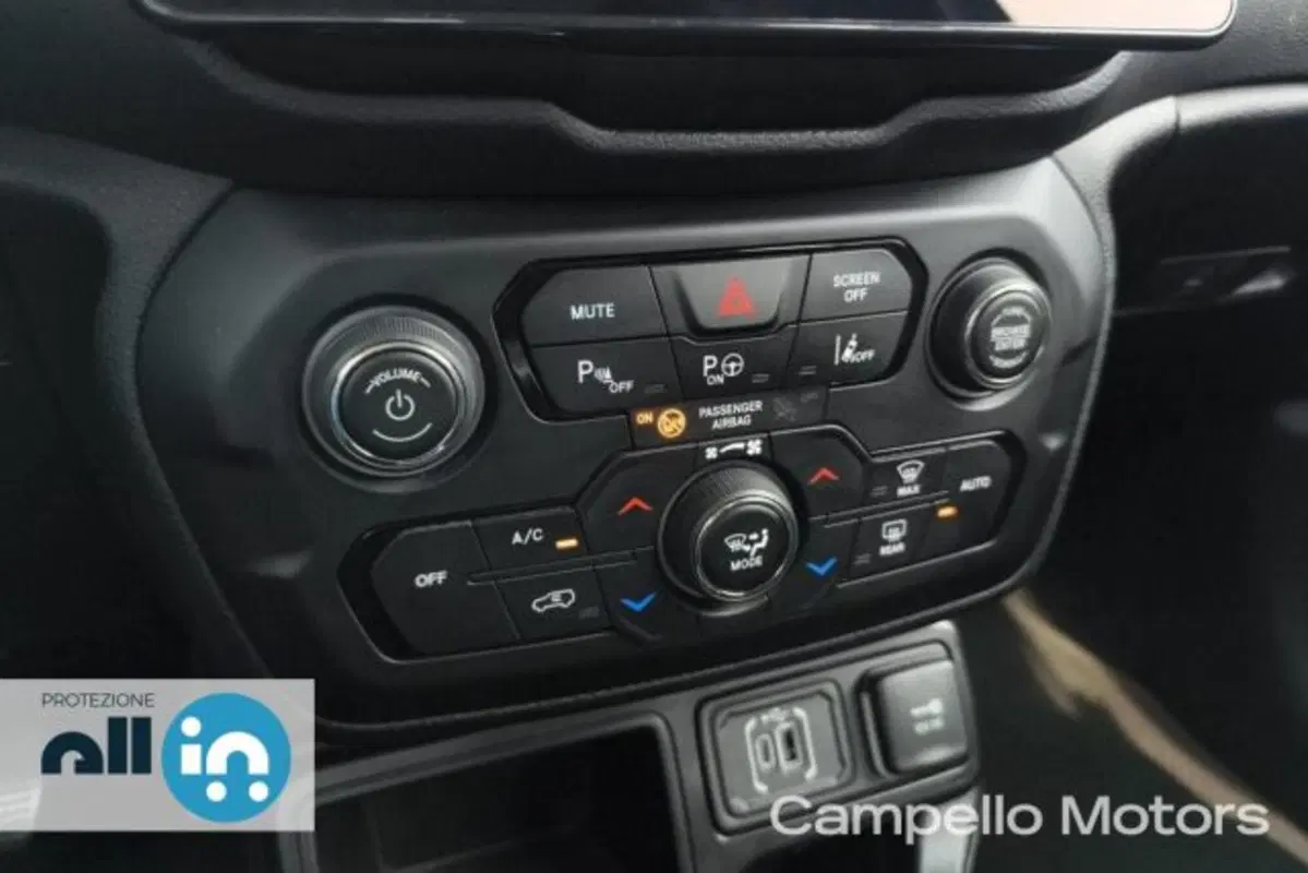Jeep Renegade usata a Venezia (12)