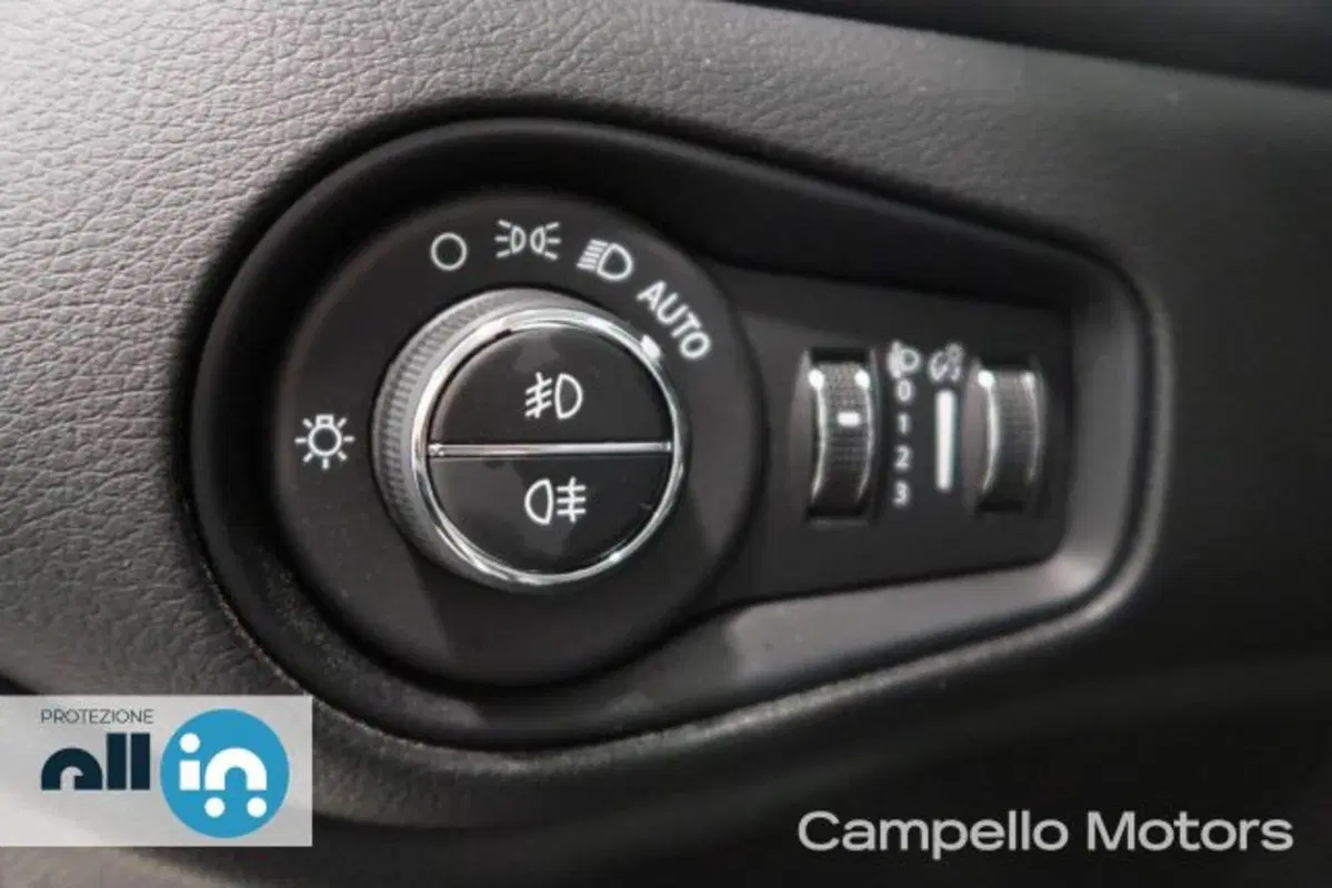 Jeep Renegade usata a Venezia (16)