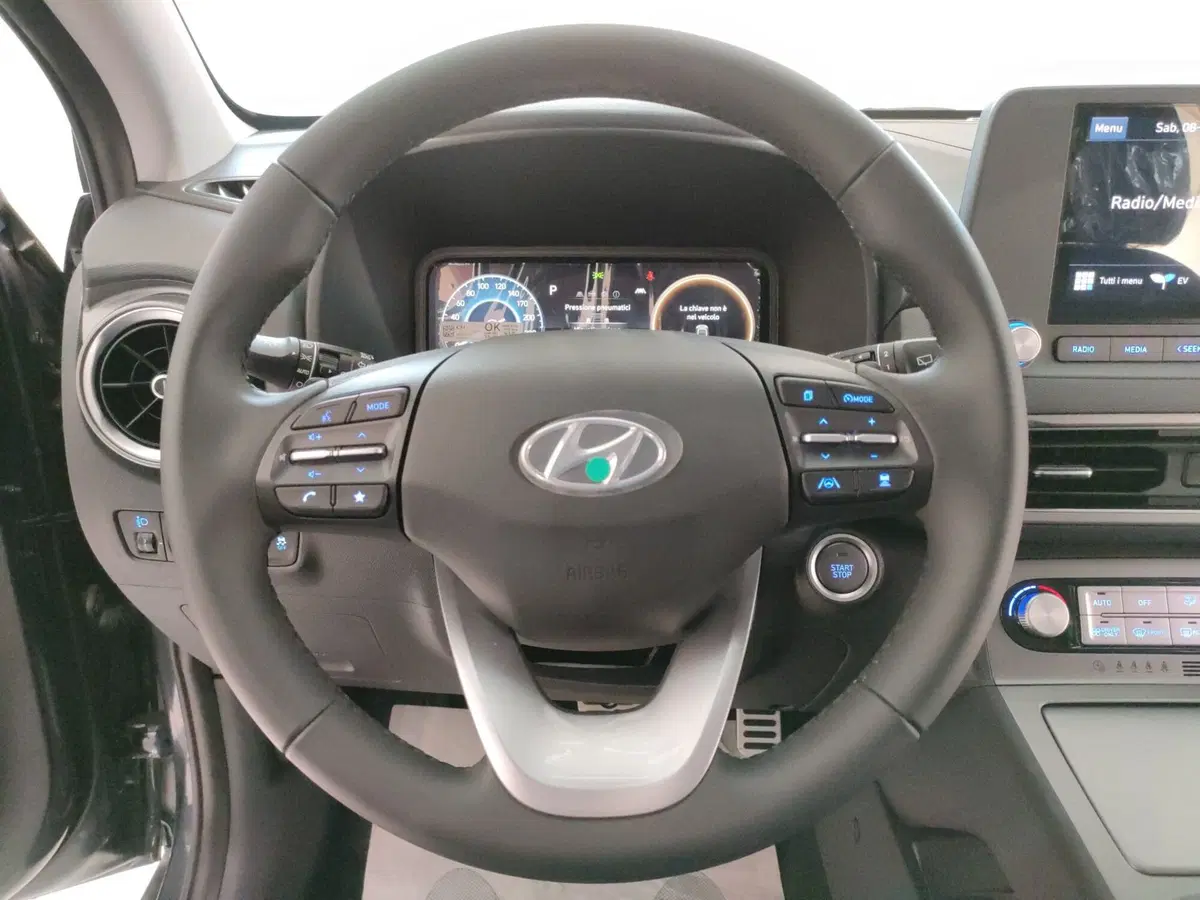 Hyundai Kona nuova a Teramo (17)