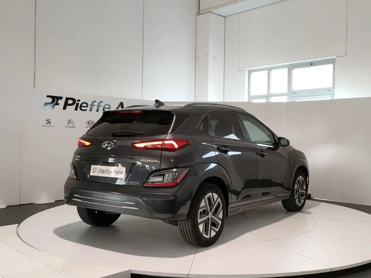Hyundai Kona nuova a Teramo (4)
