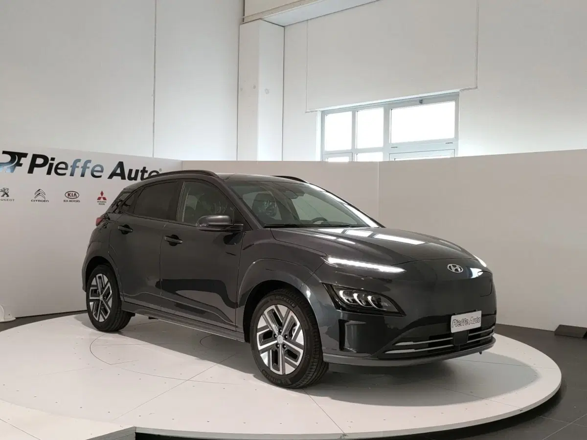 Hyundai Kona nuova a Teramo (6)