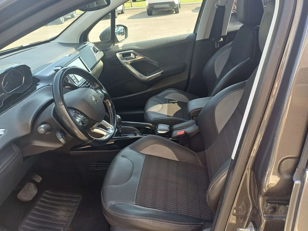 Peugeot 2008 usata a Alessandria (8)