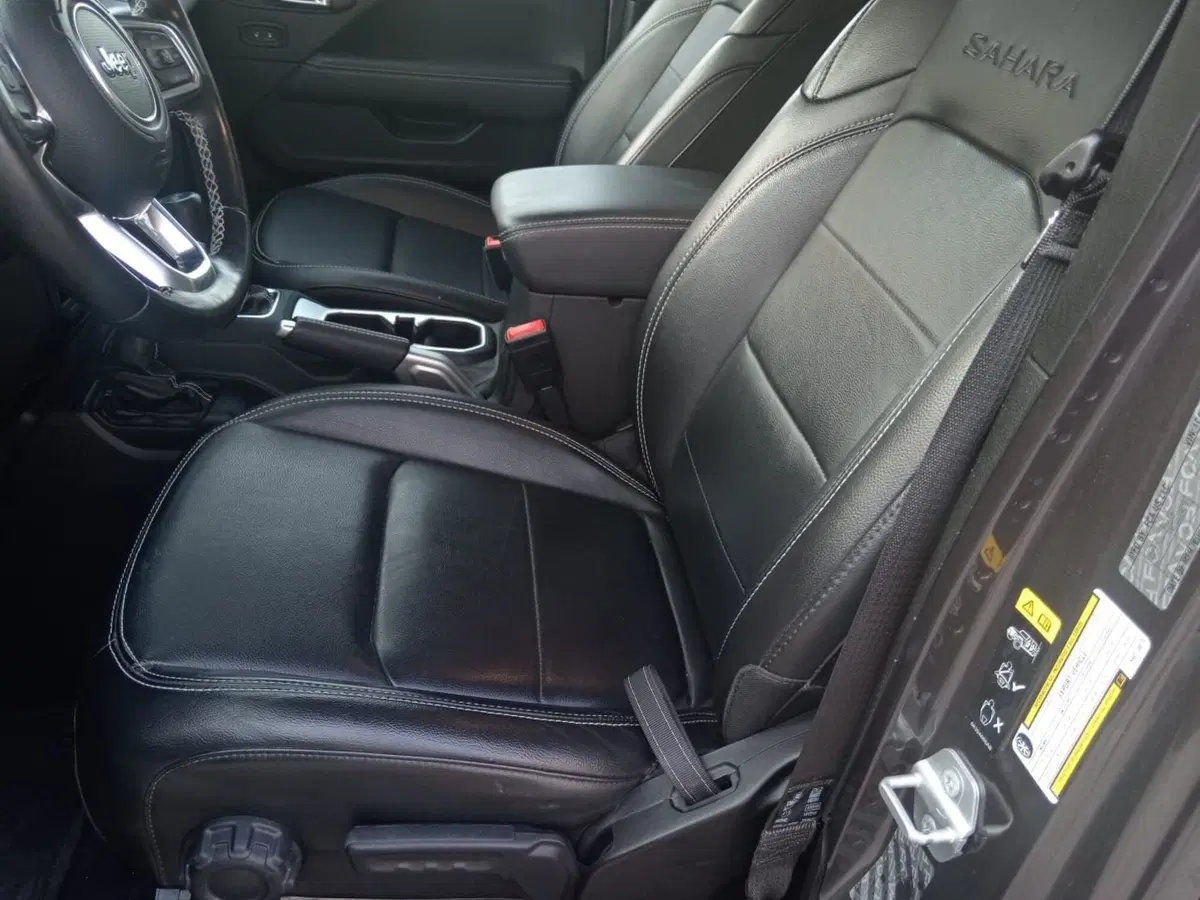 Jeep Wrangler Unlimited usata a Alessandria (12)