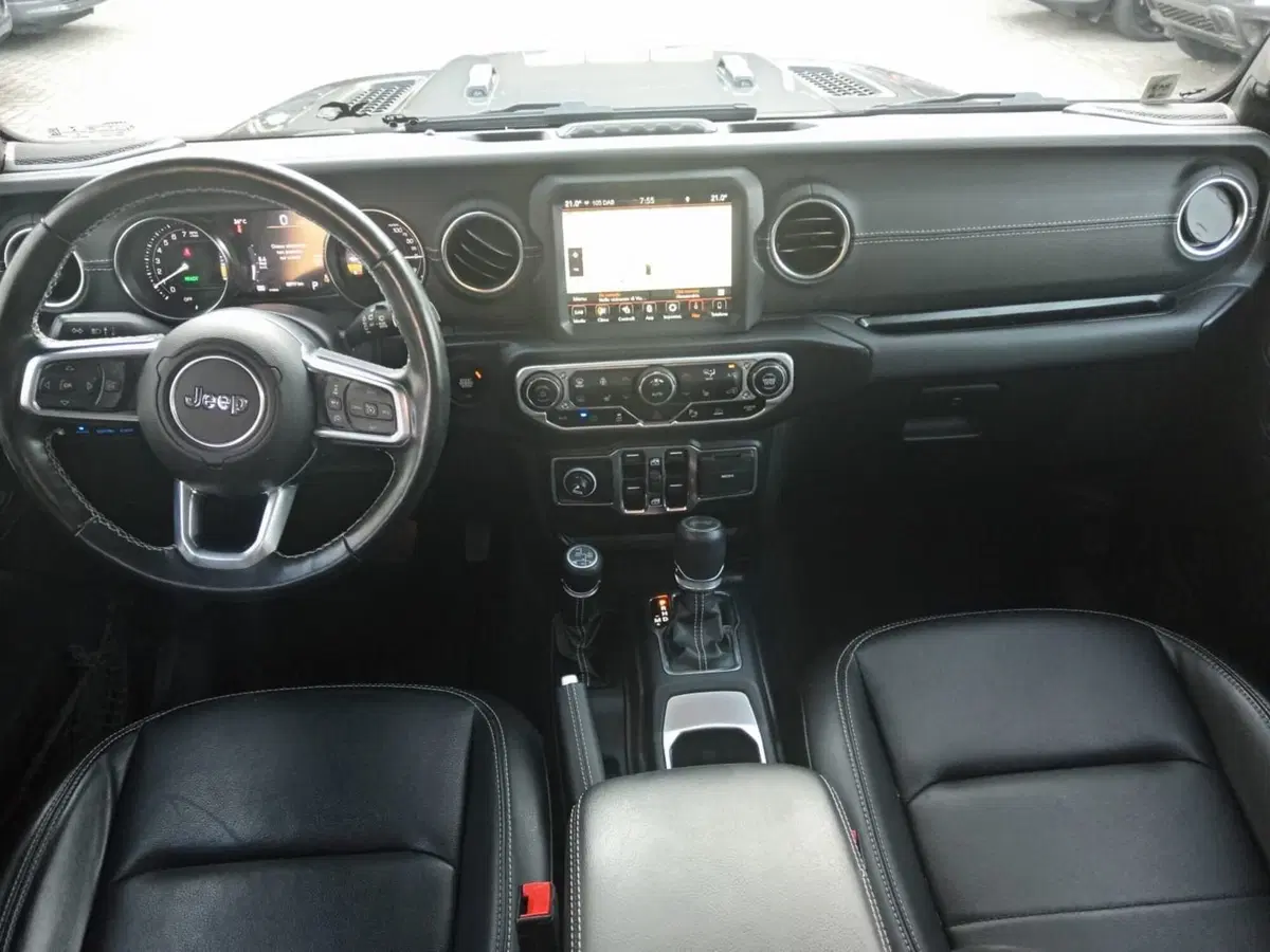 Jeep Wrangler Unlimited usata a Alessandria (14)