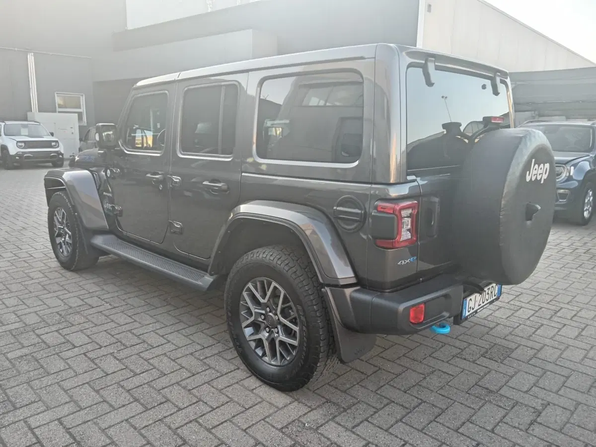 Jeep Wrangler Unlimited usata a Alessandria (8)