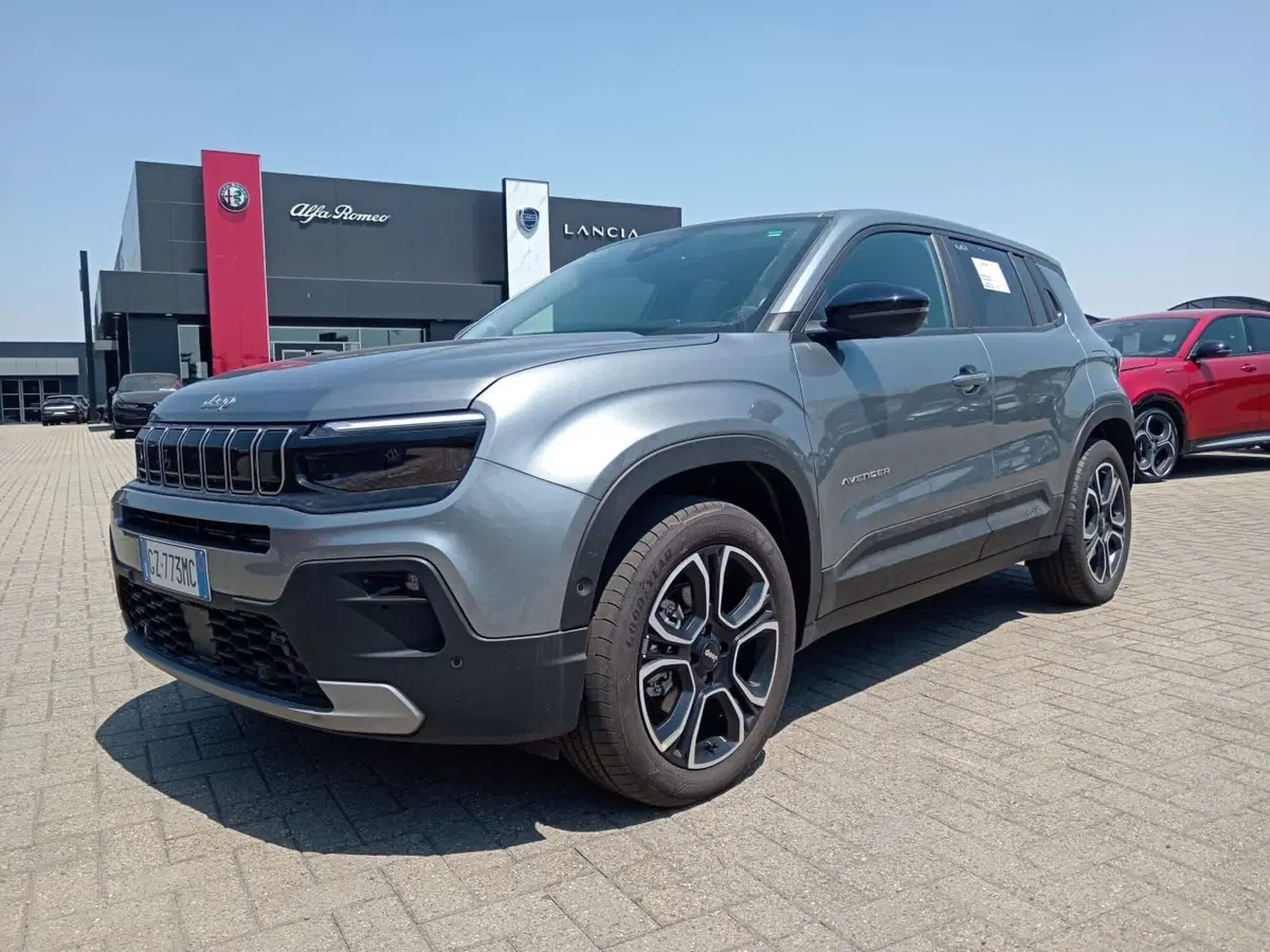 Jeep Avenger nuova a Alessandria