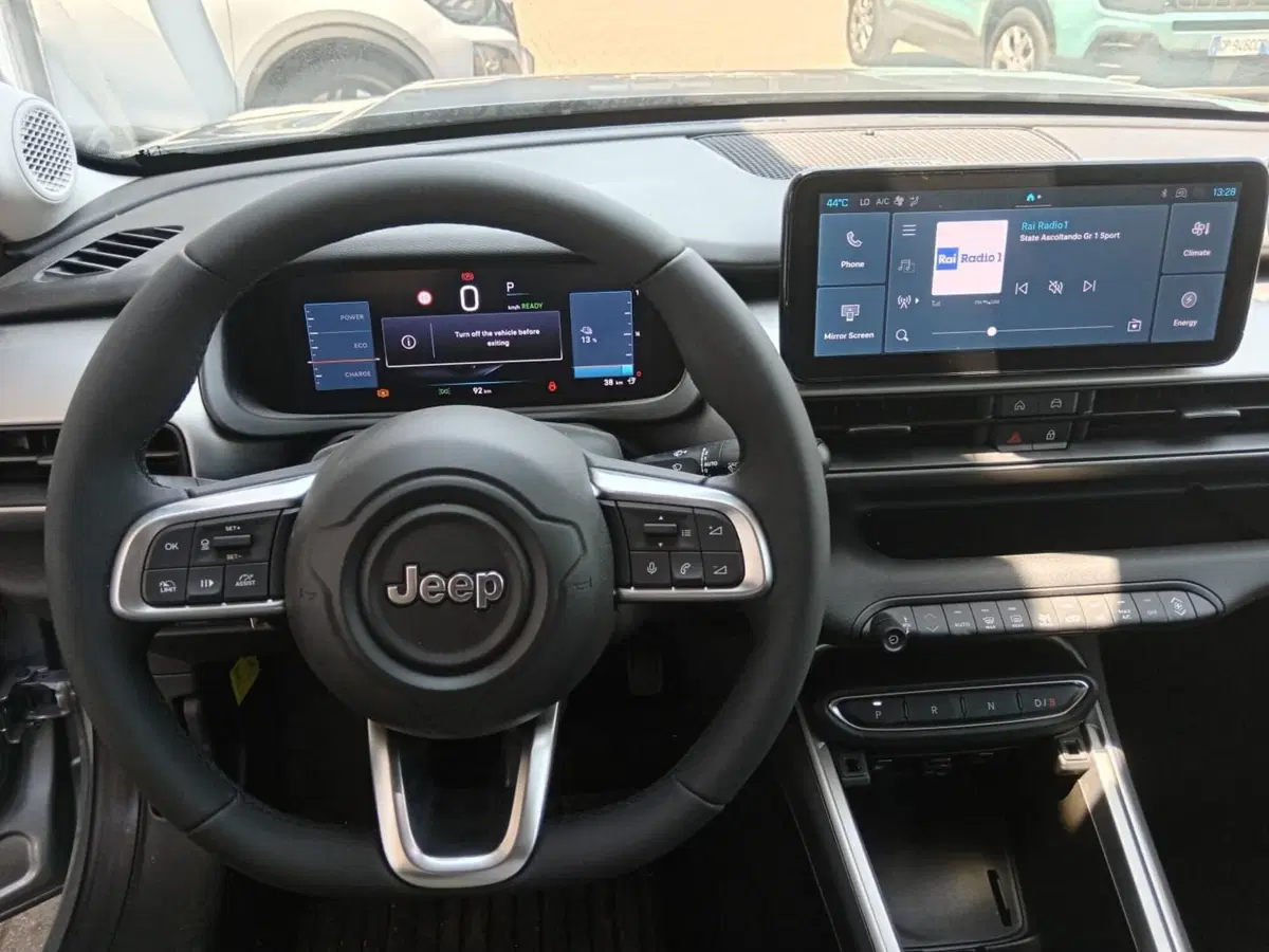 Jeep Avenger nuova a Alessandria (14)