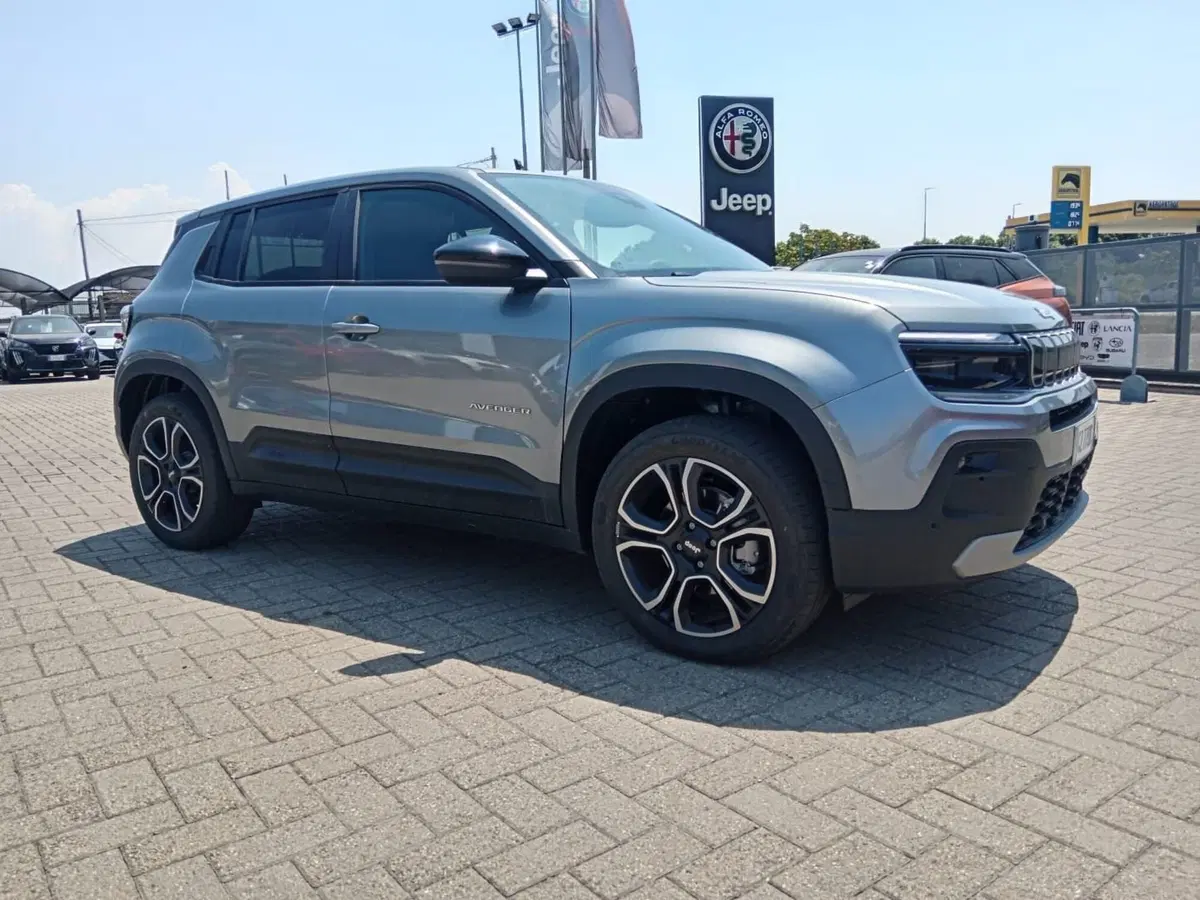 Jeep Avenger nuova a Alessandria (3)