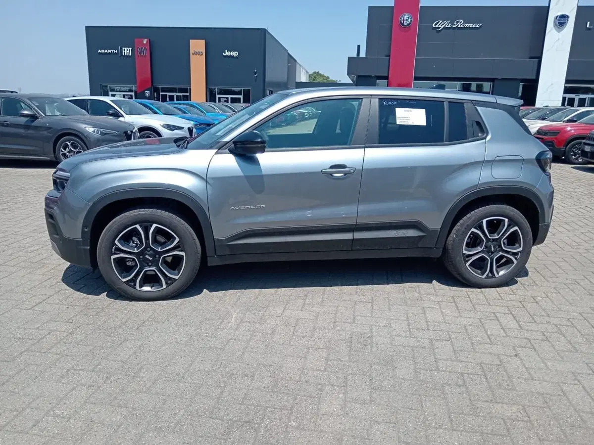 Jeep Avenger nuova a Alessandria (9)