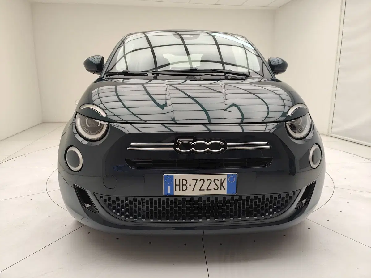 Fiat 500 usata a Como (2)