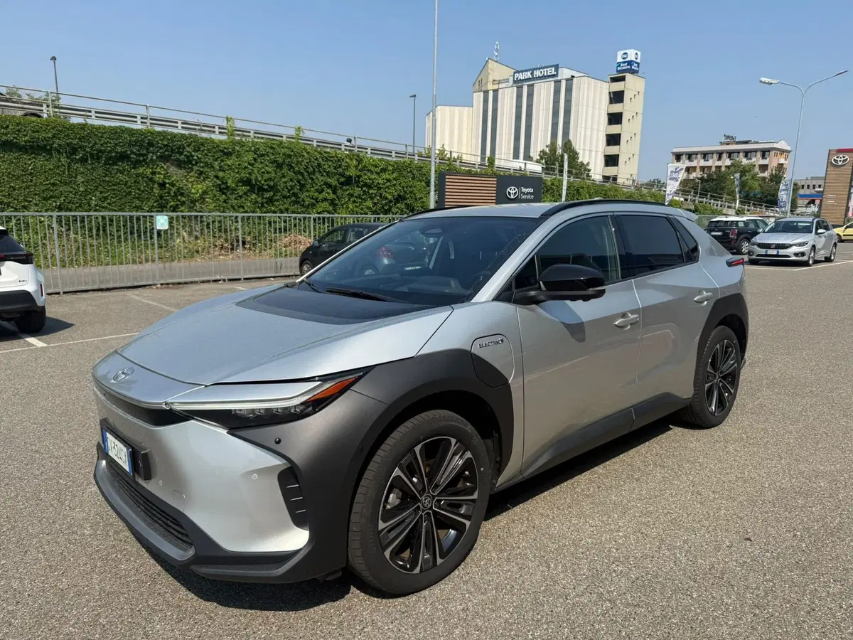 Toyota bZ4X usata a Piacenza