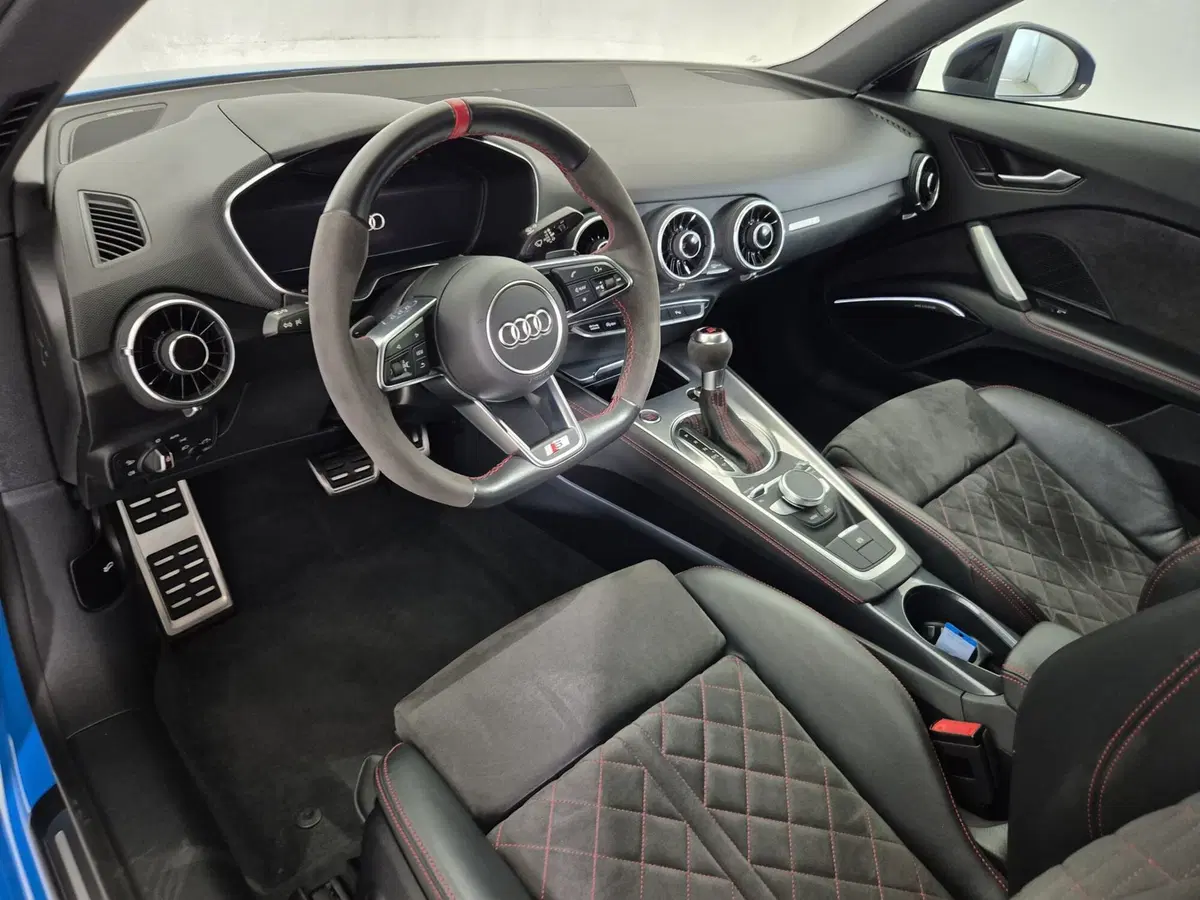Audi TT Coupé usata a Torino (6)