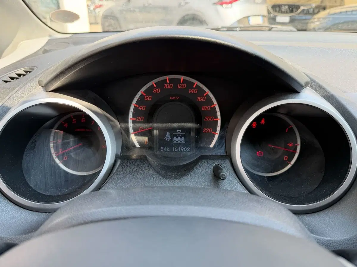 Honda Jazz usata a Napoli (11)