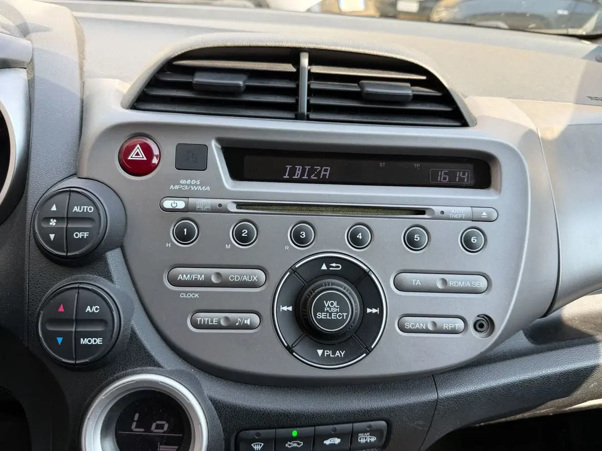 Honda Jazz usata a Napoli (12)