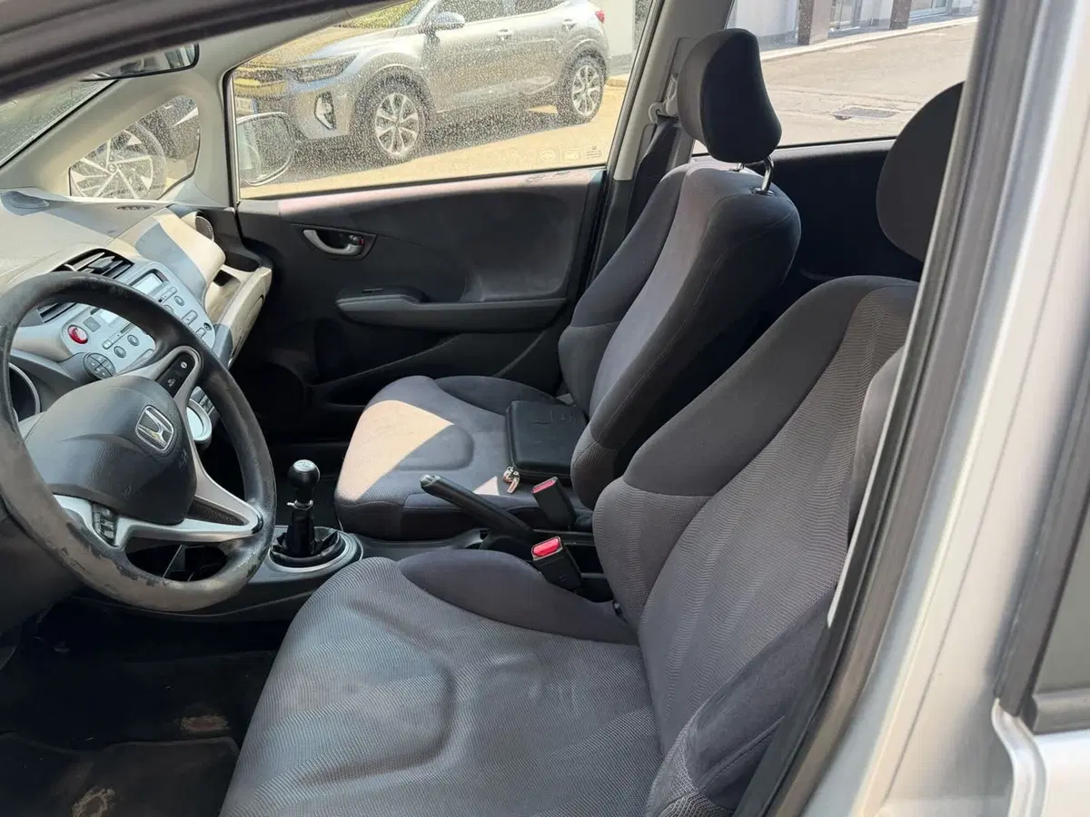 Honda Jazz usata a Napoli (7)