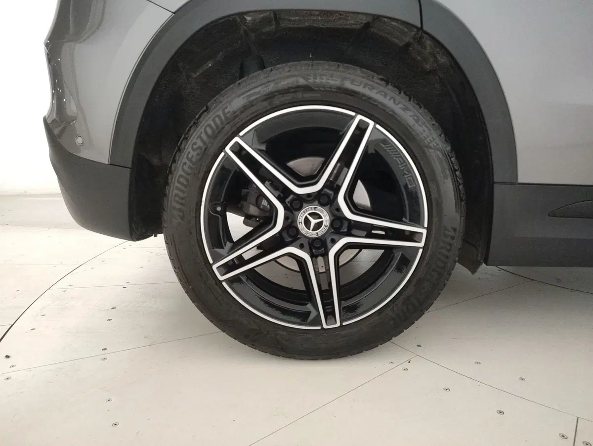 Mercedes-Benz GLA SUV usata a Alessandria (14)