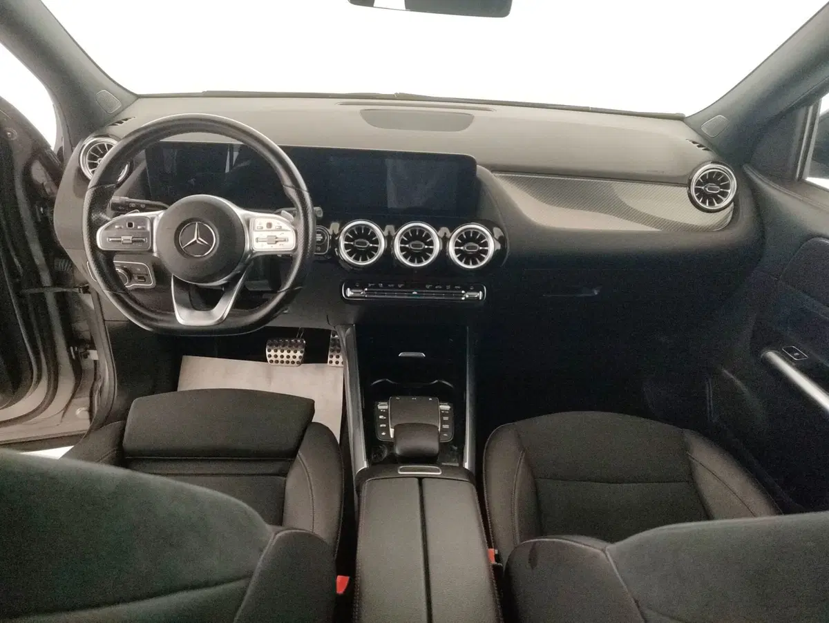 Mercedes-Benz GLA SUV usata a Alessandria (8)