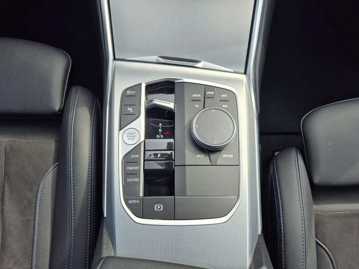 BMW Serie 3 Touring usata  (10)