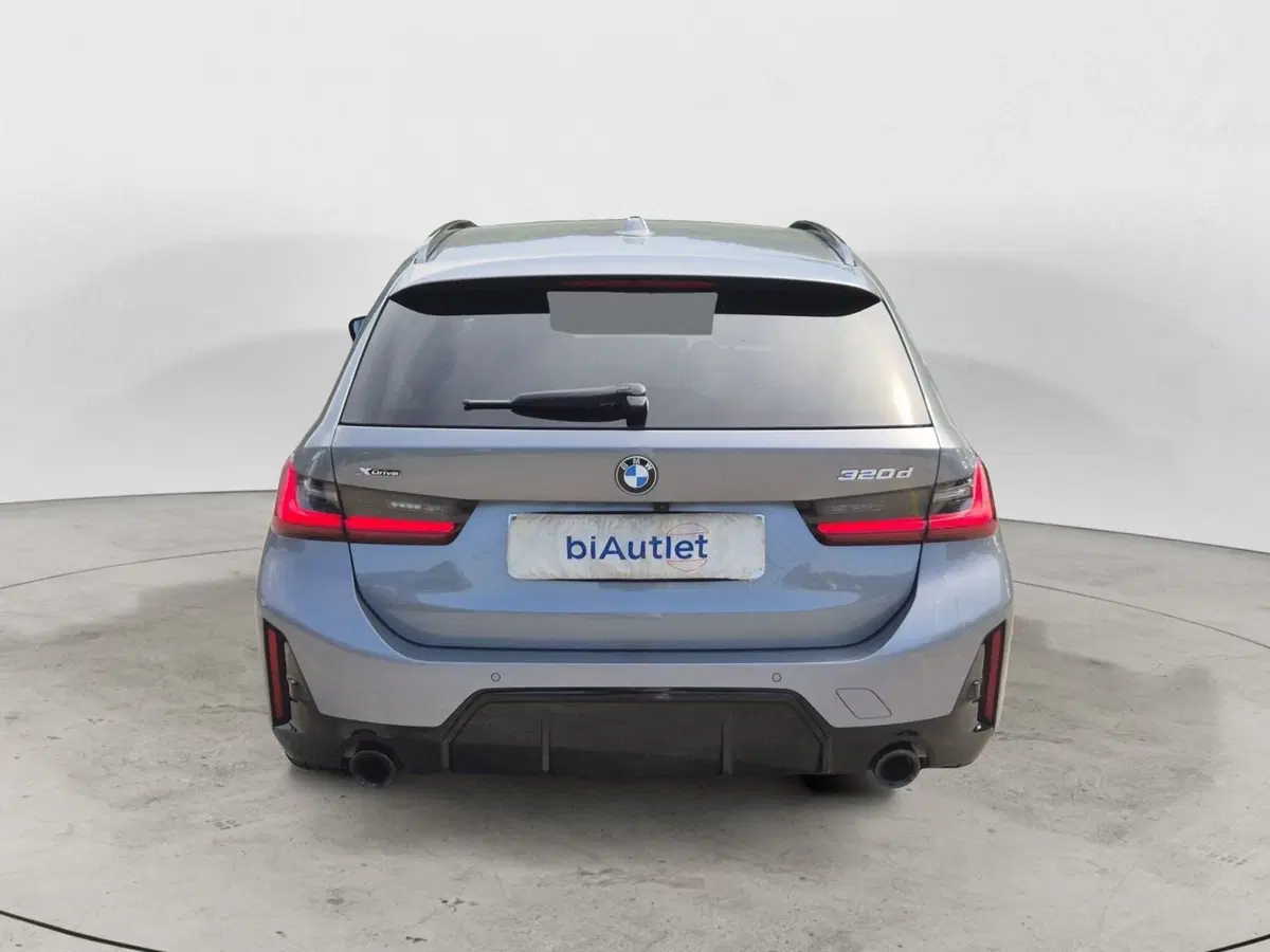 BMW Serie 3 Touring usata  (3)