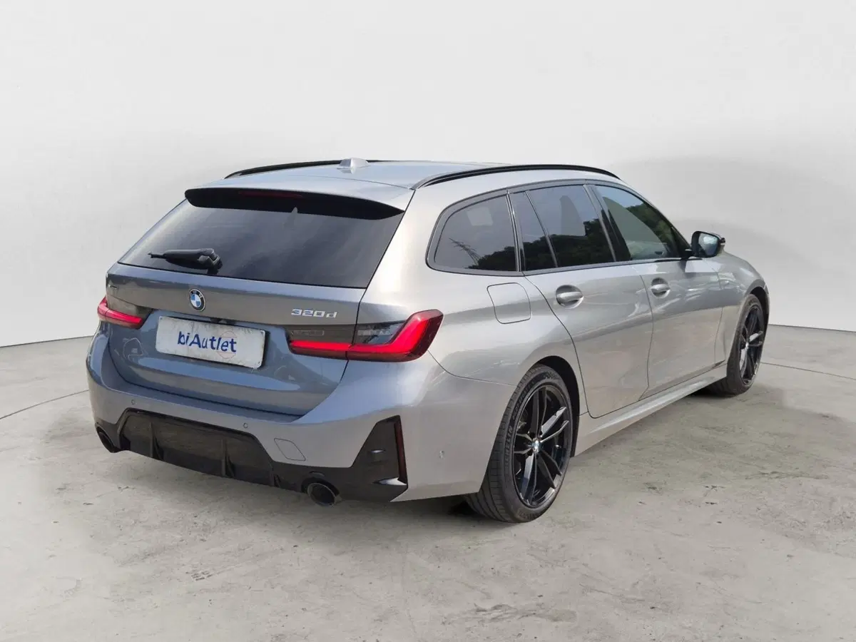 BMW Serie 3 Touring usata  (4)