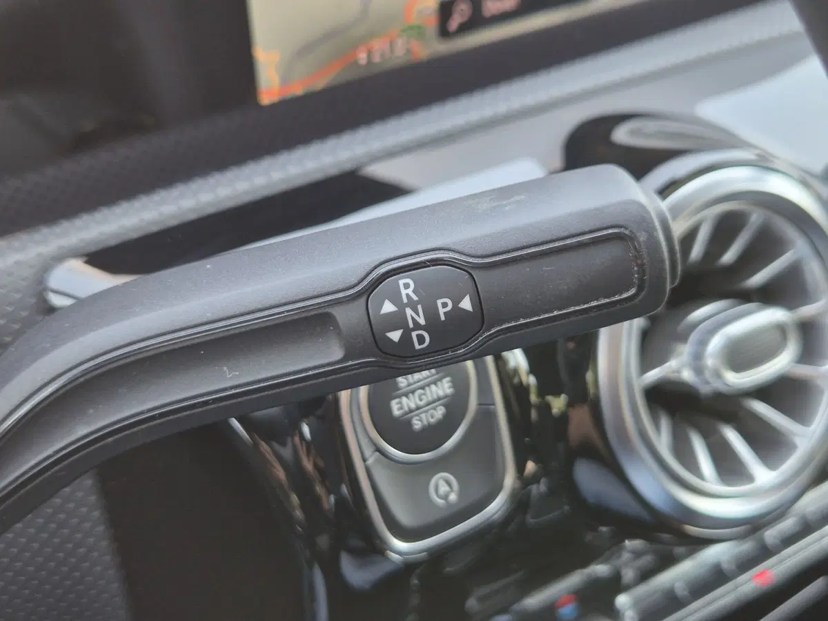 Mercedes-Benz CLA usata  (10)