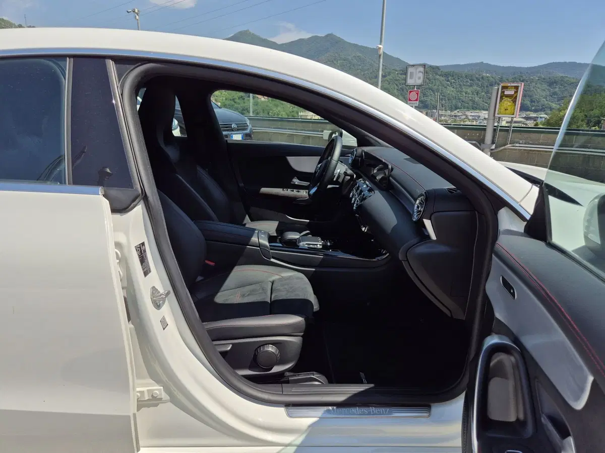 Mercedes-Benz CLA usata  (9)