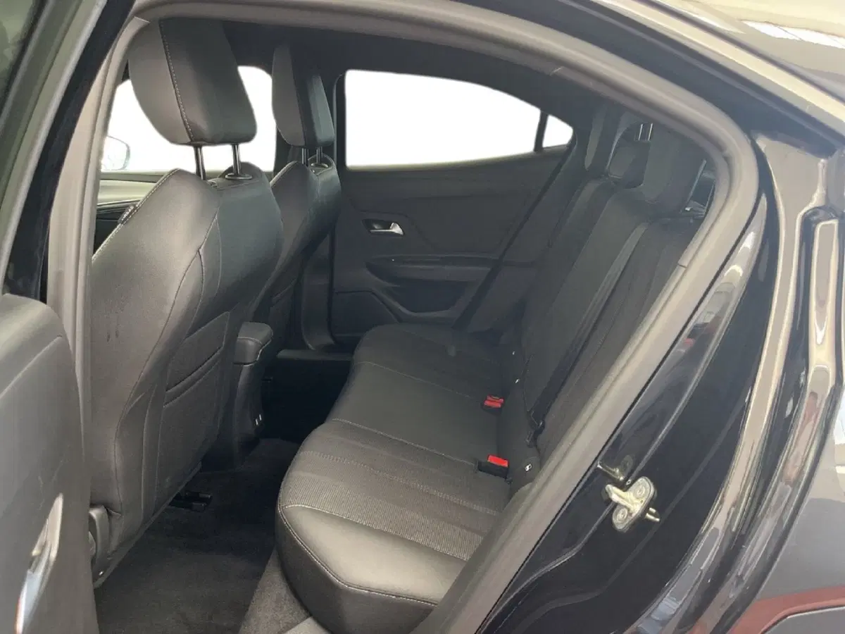 Opel Mokka usata a Torino (9)