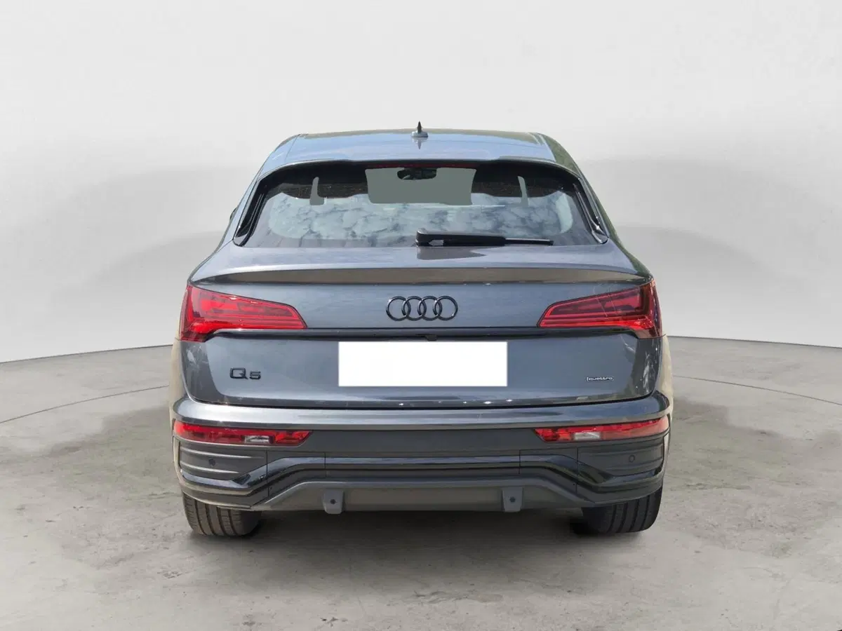 Audi Q5 Sportback usata  (3)