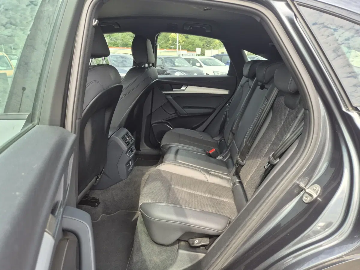 Audi Q5 Sportback usata  (7)