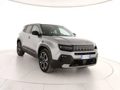 Jeep Avenger 1.2 turbo Summit fwd 100cv del 2025 usata a Caserta