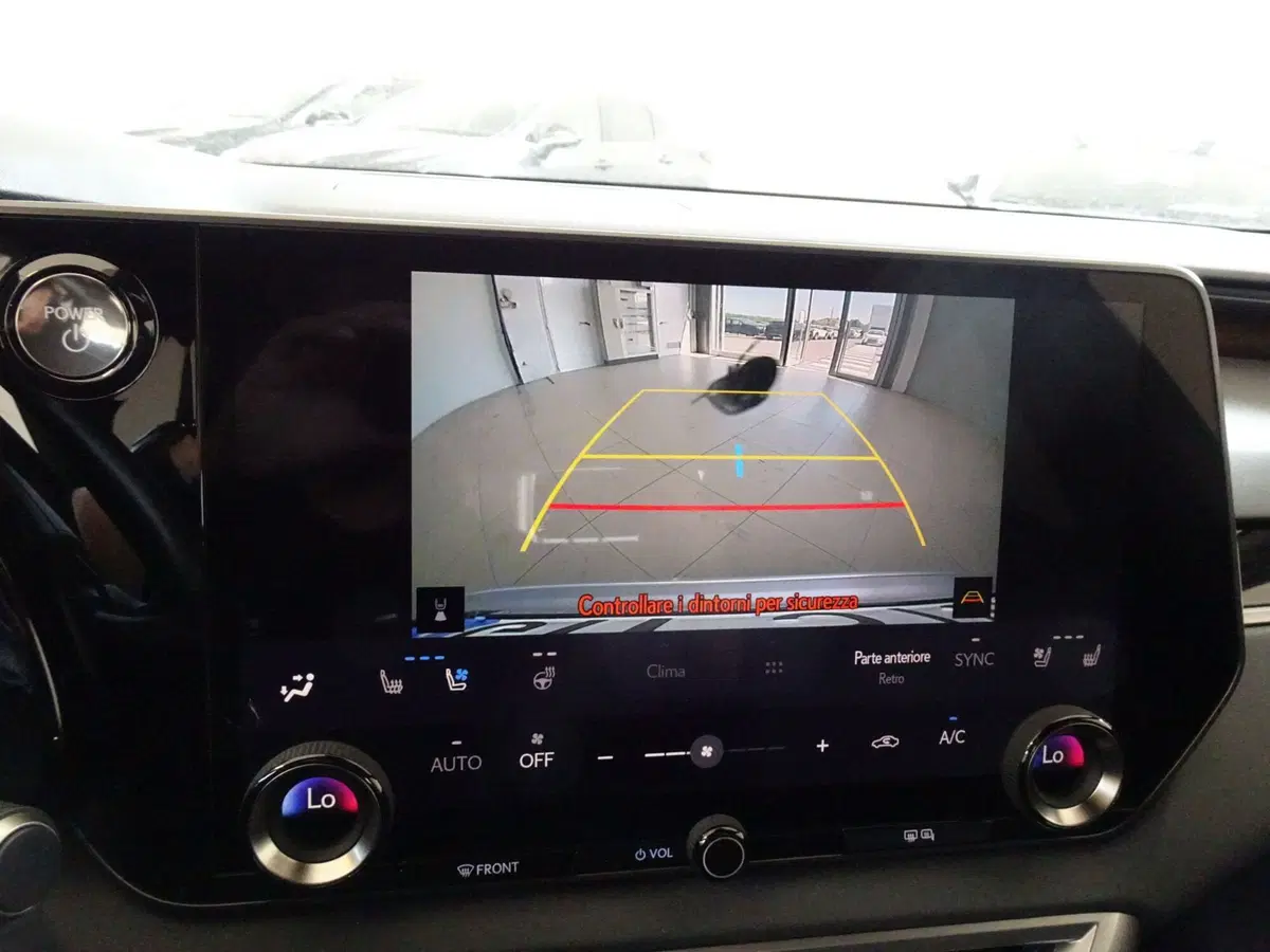 Lexus RX usata a Venezia (16)