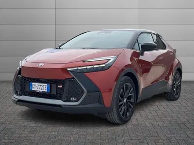 Toyota Toyota C-HR 2.0 phev GR Sport Premiere fwd e-cvt del 2025 usata a Ragusa
