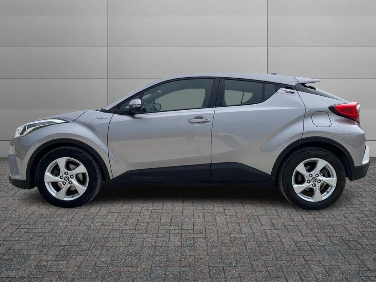 Toyota Toyota C-HR usata a Ragusa (2)