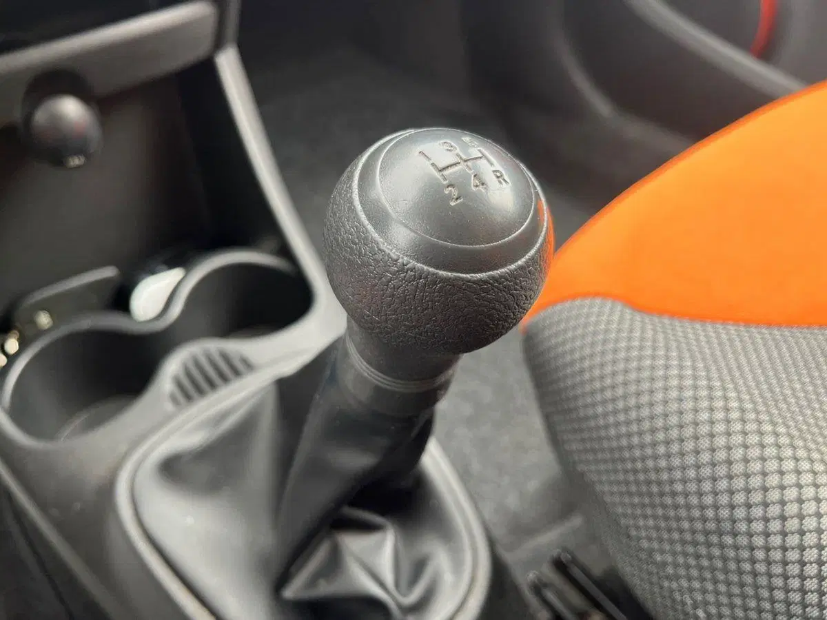 Toyota Aygo usata a Ragusa (11)