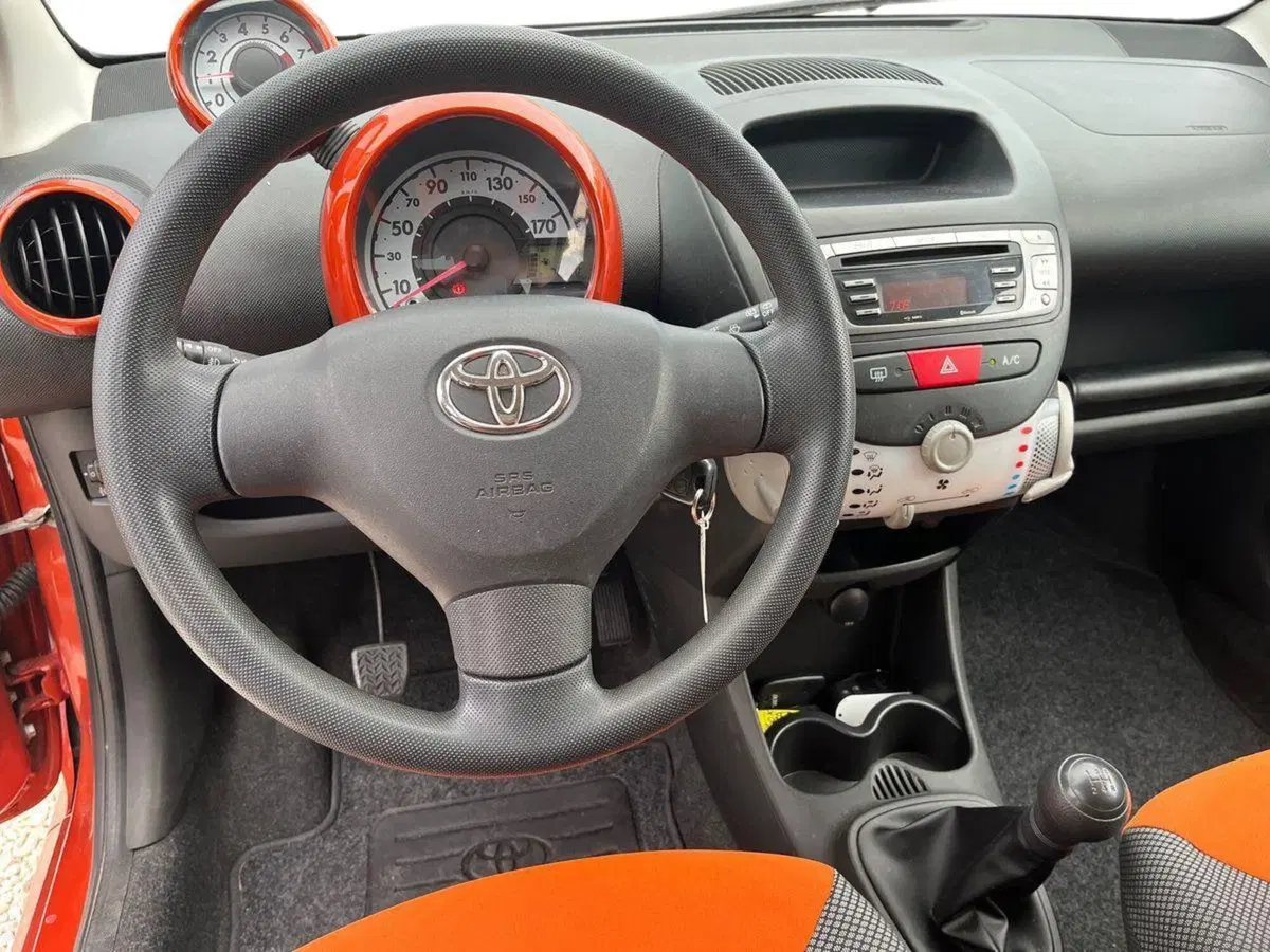 Toyota Aygo usata a Ragusa (7)