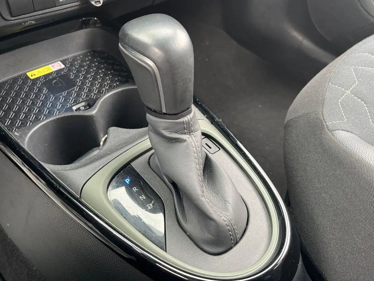 Toyota Aygo X usata a Ragusa (12)