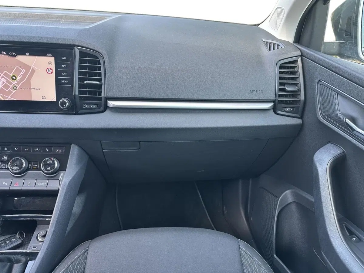 Skoda Karoq usata a Pistoia (13)