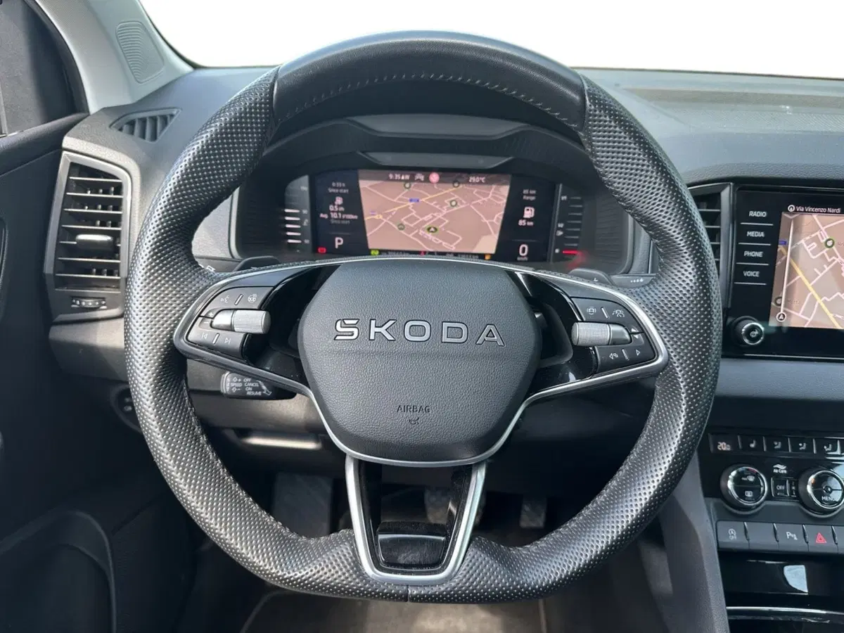Skoda Karoq usata a Pistoia (6)