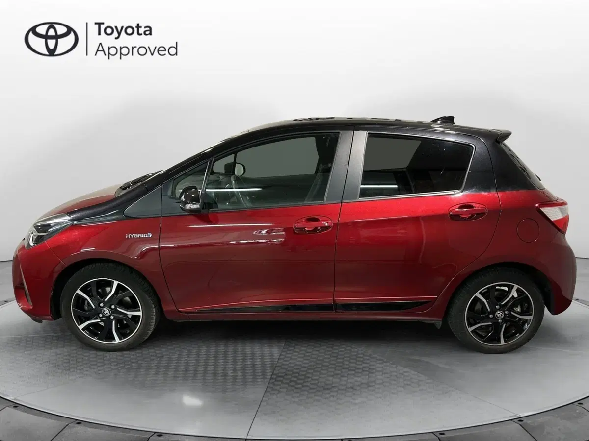 Toyota Yaris usata a Milano (3)