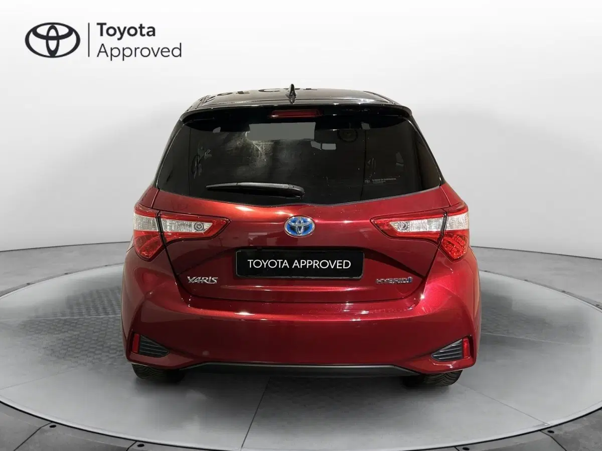 Toyota Yaris usata a Milano (4)