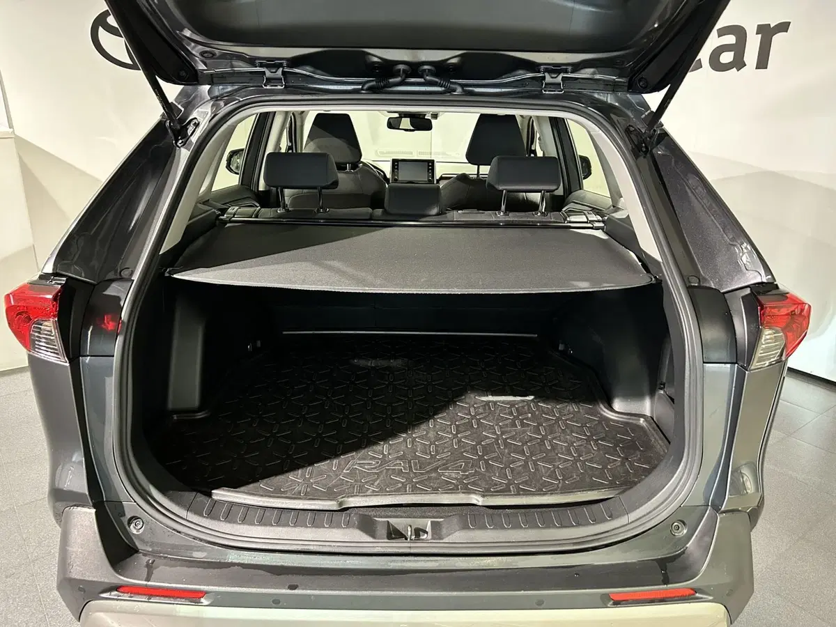Toyota Rav4 usata a Milano (10)