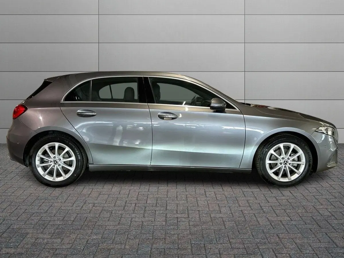 Mercedes-Benz Classe A Sedan usata a Milano (4)
