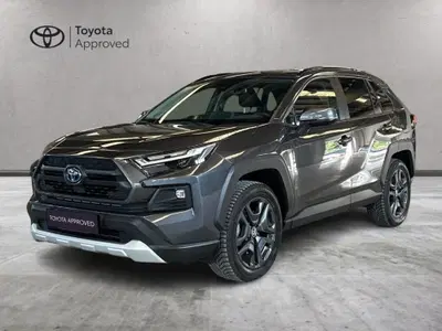 Toyota Rav4 vvt-ie h Adventure awd-i 222cv e-cvt del 2023 usata a Milano
