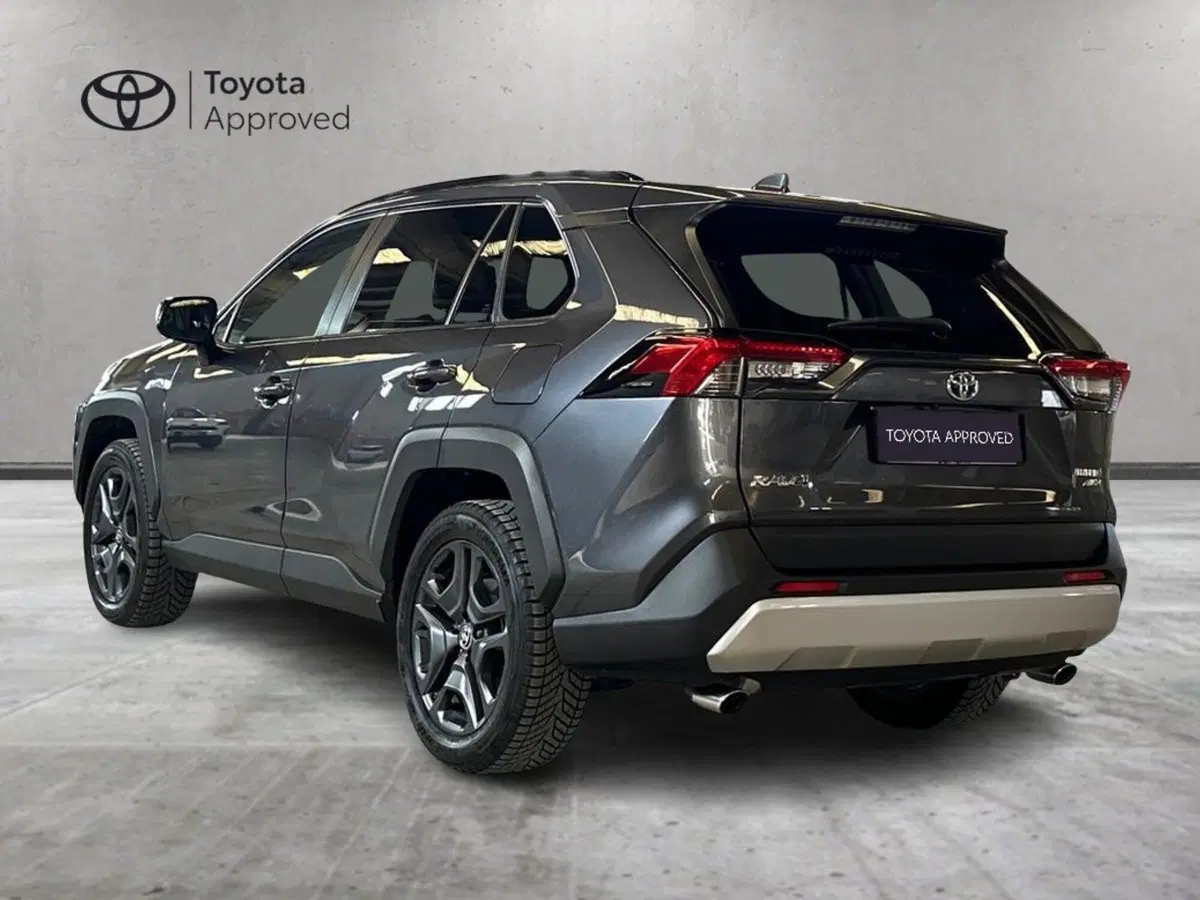 Toyota Rav4 usata a Milano (5)