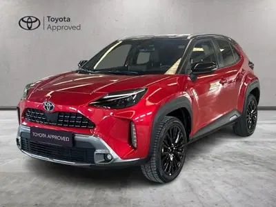 Toyota Yaris Cross 1.5 Hybrid 5p. E-CVT Adventure del 2022 usata a Milano