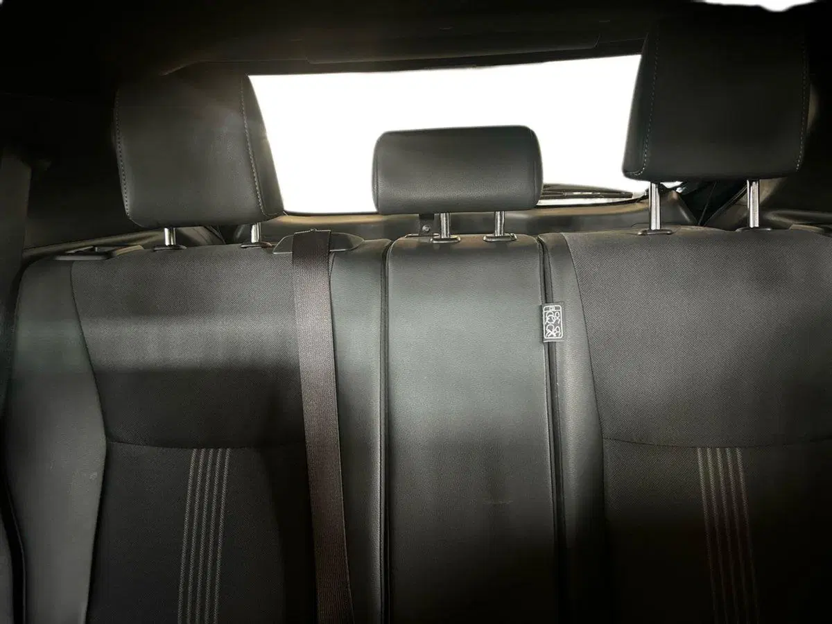 Toyota Yaris Cross usata a Milano (12)